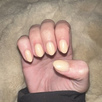 Blink and Polish Nails waxing - this is one of the best manicures i've had in chicago so far - thank you Linh! - Nail Salons Near Me - Chicago, Illinois