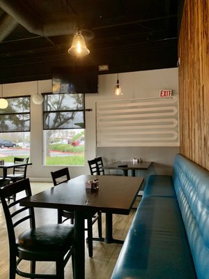 Elijah's Restaurant, Delicatessen and Catering by null