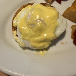 Eggs Benedict