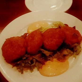 The Royal Scam - Crab cakes - Seafood Near Me - Mobile, Alabama The Royal Scam - Crab cakes - Seafood Near Me - Mobile, Alabama