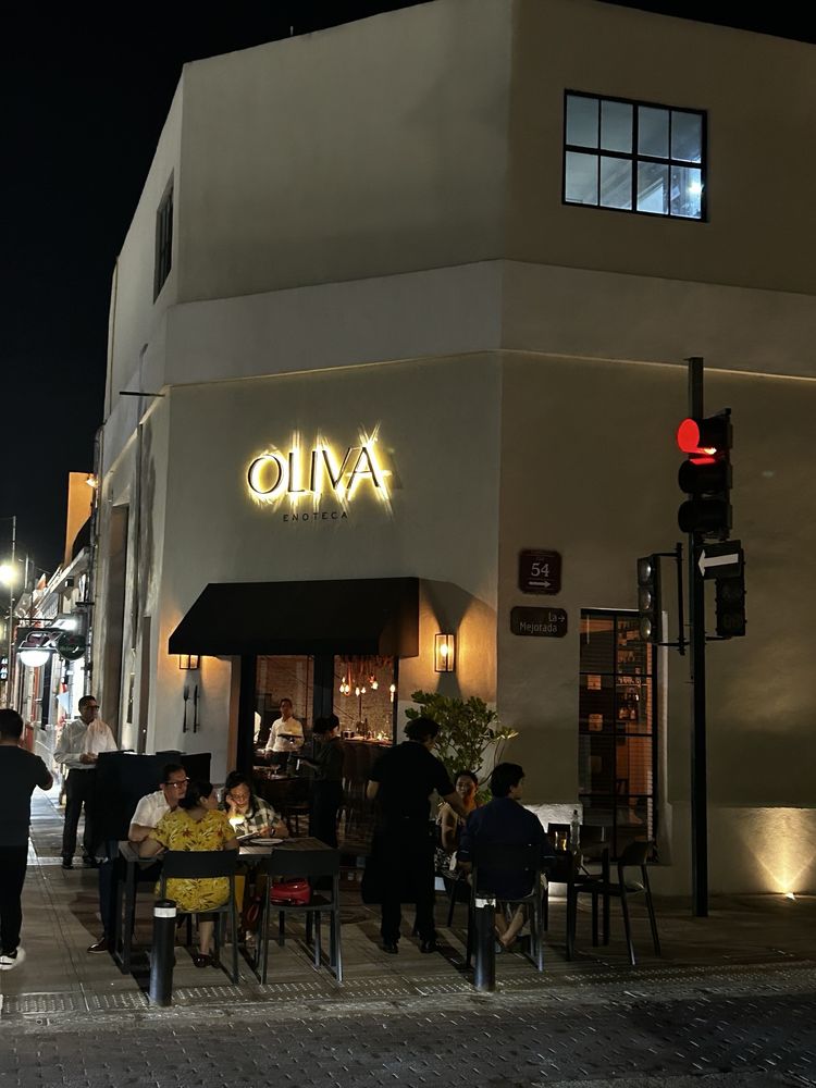Oliva Kitchen
