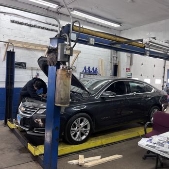 Interstate 55 Auto Repair - Auto Repair Near Me - Summit, Illinois Interstate 55 Auto Repair - Auto Repair Near Me - Summit, Illinois