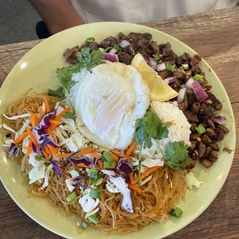CheBogz - Sisig - Filipino Near Me - Seattle, Washington