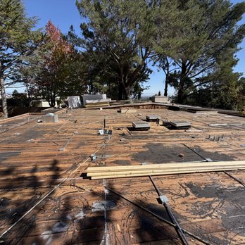 McLaren Electric - Conduits above the roof - Electricians Near Me - Burlingame, California McLaren Electric - Conduits above the roof - Electricians Near Me - Burlingame, California