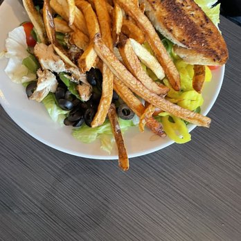Station 101 Pub & Kitchen - Pittsburgh chicken salad - Pubs Near Me - DuBois, Pennsylvania Station 101 Pub & Kitchen - Pittsburgh chicken salad - Pubs Near Me - DuBois, Pennsylvania
