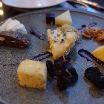 California Grill Lounge - Yummy sophisticated cheese plate - New American Near Me - Lake Buena Vista, Florida California Grill Lounge - Yummy sophisticated cheese plate - New American Near Me - Lake Buena Vista, Florida