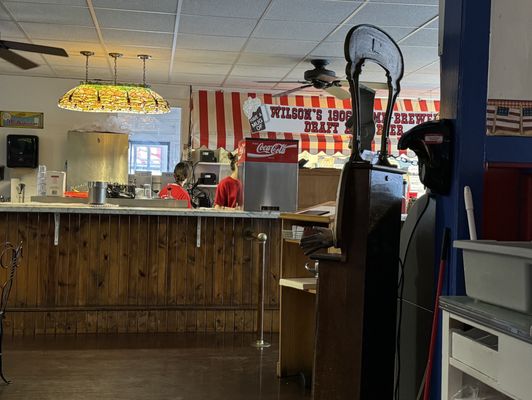 Wilson's Restaurant & Ice Cream Parlor by null