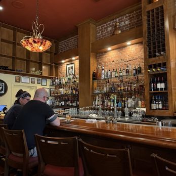 5th Street Steakhouse - Bar - Steakhouses Near Me - Chico, California