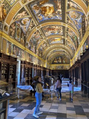 Royal Site of San Lorenzo de El Escorial by null