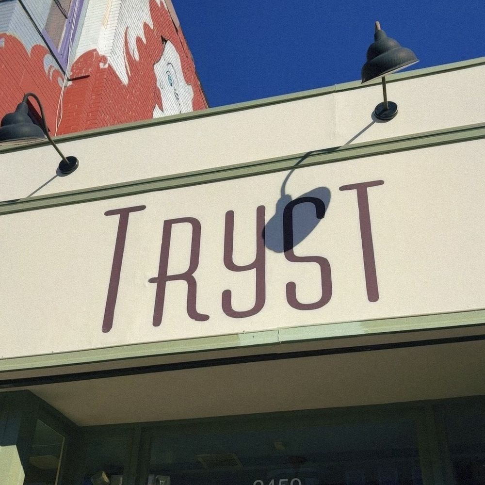 Tryst - Exterior - Lounges Near Me - Washington, DC, District of Columbia