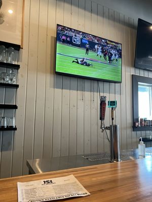 OFF SITE Kitchen • NO SEASONS Beer by null