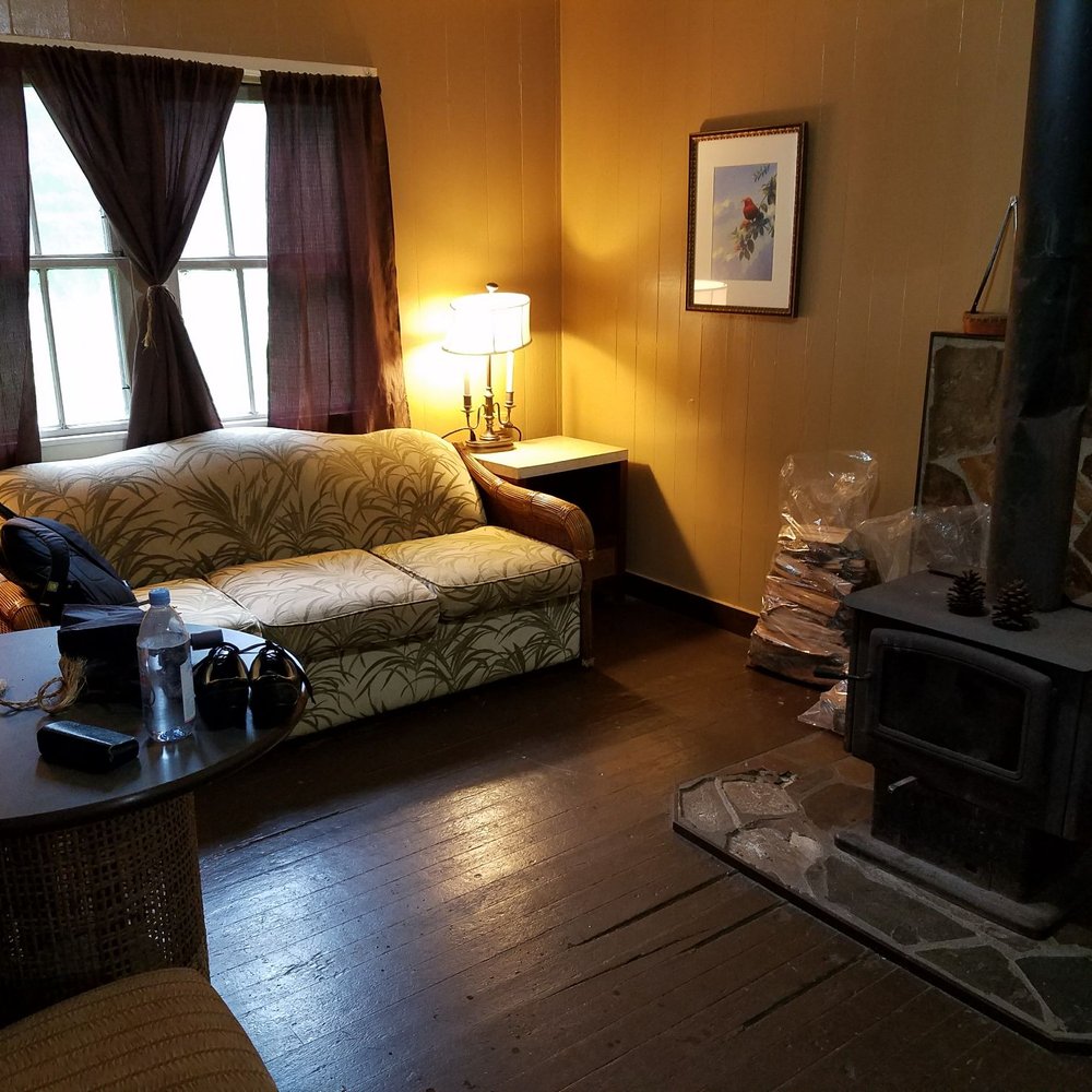 The Cabins At Kokee - Quaint rustic living room - Hotels Near Me - Hanapepe, Hawaii The Cabins At Kokee - Quaint rustic living room - Hotels Near Me - Hanapepe, Hawaii