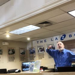 La-Z-Boy Furniture Galleries - Store manager being belligerent