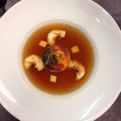Søstjernen, Restaurant - Hummerconsomme Royale