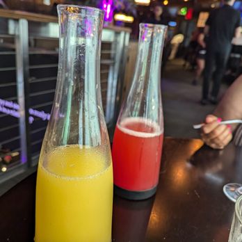 The Park at 14th - Carafe of mimosas - Bars Near Me - Washington, DC, District of Columbia