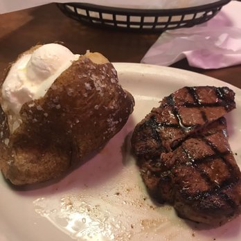 Texas Roadhouse - Steakhouses Near Me - Hickory, North Carolina