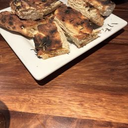 Bread, hot and tasty with lots of rosemary!