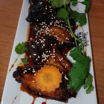 Pho Mo - Carmel chicken wings - Vietnamese Near Me - Miami Beach, Florida