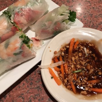 Hoa Bien Vietnamese Restaurant - Vietnamese Near Me - Saint Paul, Minnesota