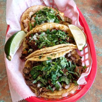 Mariachi's Tacos - Mexican Near Me - Des Plaines, Illinois