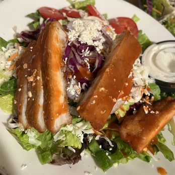 Al's Pizza - Fried Chicken Salad - Pizza Near Me - Ponte Vedra Beach, Florida