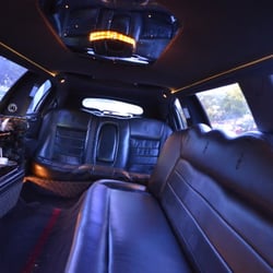 Limos NW - Travel in comfort.  Birthdays, Quinceanera's, Weddings, Bachelor Parties, Wine Tours or any special event.