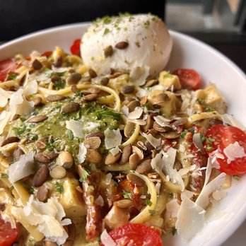 Sweet Red Bistro - Chicken Pumpkin Seed Pesto Pasta with Creamy Burrata - Wine Bars Near Me - Albany, Oregon