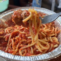 Colonial Pizza - Spaghetti & meatballs