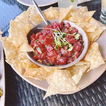 Pacific Catch - Ahi tuna poke with fried wonton wrap - Seafood Near Me - Dublin, California Pacific Catch - Ahi tuna poke with fried wonton wrap - Seafood Near Me - Dublin, California