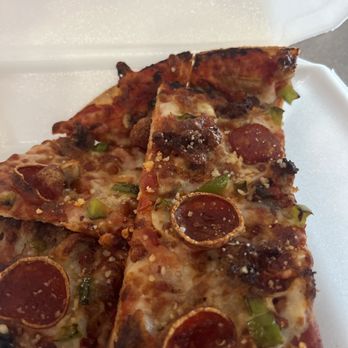Kegler's Pub - Supreme pizza - Pubs Near Me - Bloomington, Illinois Kegler's Pub - Supreme pizza - Pubs Near Me - Bloomington, Illinois