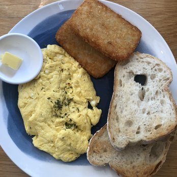 Biskit - Eggs on Toast with side of hashbrown - Coffee & Tea Near Me - Auckland, AUK
