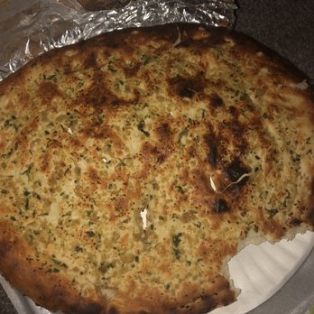 Grill 352 & Kabab - Garlic Naan - burned and old. - Halal Near Me - Worcester, Massachusetts