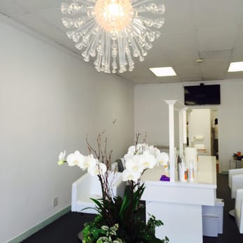Once In A Licetime - Our Lake Forest location is ready for locals to come get their head lice treatments finally handled at a friendly & fun spot! - Lice Services Near Me - Lake Forest, California Once In A Licetime - Our Lake Forest location is ready for locals to come get their head lice treatments finally handled at a friendly & fun spot! - Lice Services Near Me - Lake Forest, California