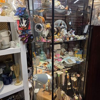 5 Points Vintage - Antiques Near Me - Jacksonville, Florida 5 Points Vintage - Antiques Near Me - Jacksonville, Florida