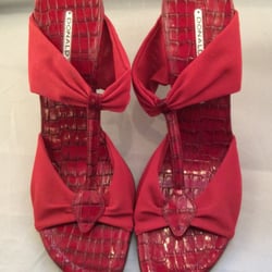 Pure Couture Consignment Store - Red Shoes From Donald J. Pliner !