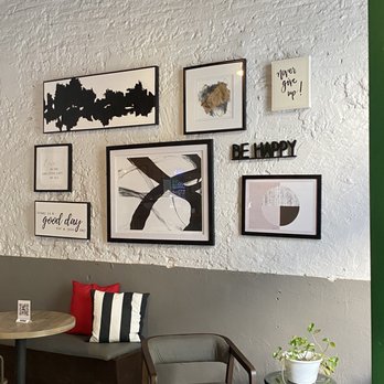 Kaffe Haus - Decor - Breakfast & Brunch Near Me - San Juan, Puerto Rico Kaffe Haus - Decor - Breakfast & Brunch Near Me - San Juan, Puerto Rico