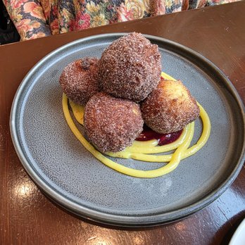 Chef Geoff's West End - Ricotta Donuts - New American Near Me - Washington, DC, District of Columbia