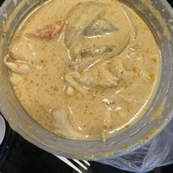 Papaya Thai - Yellow chicken curry - Thai Near Me - Newark, California