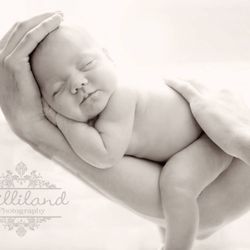 Jessica Gilliland Photography - 11 day old in Fathers arms.