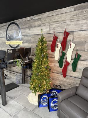 Scott's Automotive & Tire of Colorado Springs - Cucharras St by null