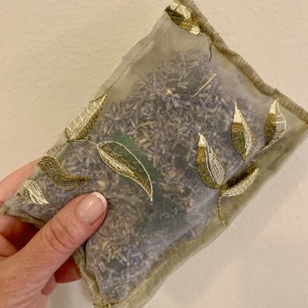Beach House - Eucalyptus and lavender sachet! Wish there were an app.where everyone could smell this heavenly scent! - Gift Shops Near Me - Vineyard Haven, Massachusetts