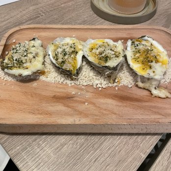 Sweet Catch - Broiled Oysters - Seafood Near Me - Brooklyn, New York Sweet Catch - Broiled Oysters - Seafood Near Me - Brooklyn, New York
