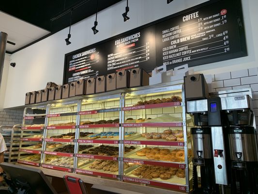 Do-Rite Donuts & Chicken by null