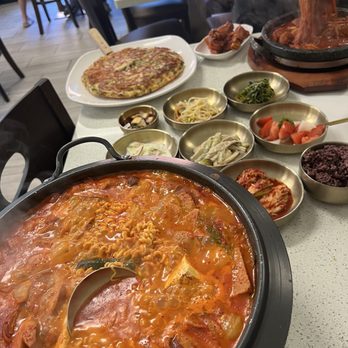 Mindeulle Korean Restaurant - IG: happyfoodietown - Korean Near Me - Chino Hills, California