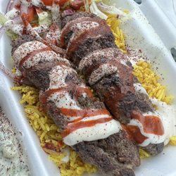 Taza Gyro & shawarma - Beef kebab over rice (Plate)