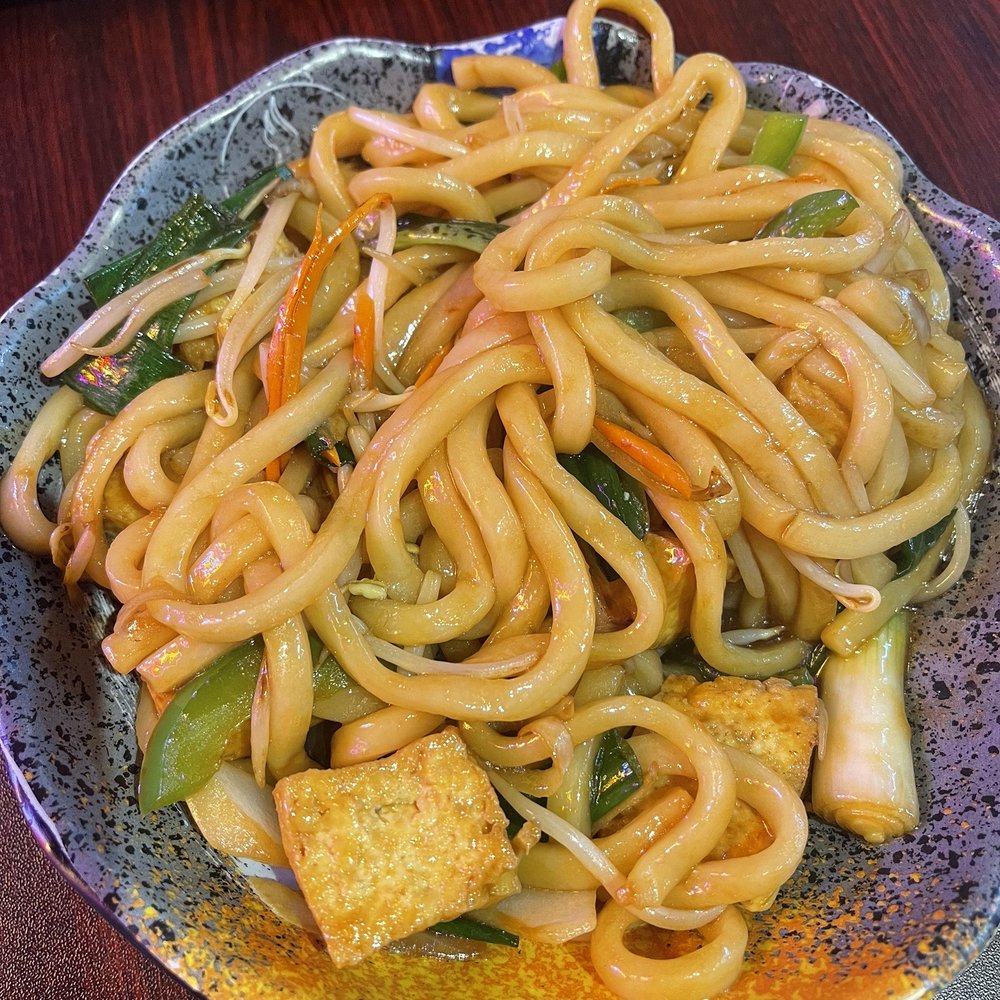 Good Chef Restaurant - Stir-Fry Udon - Asian Fusion Near Me - Miami, Florida Good Chef Restaurant - Stir-Fry Udon - Asian Fusion Near Me - Miami, Florida