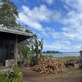 Big Dogs Barbeque - View - Barbeque Near Me - Grant, Florida