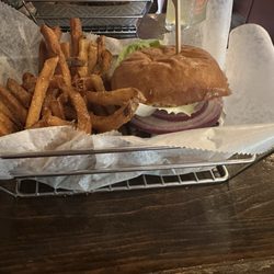 Worthy Burger - Mushroom Swiss Burger was tasty!