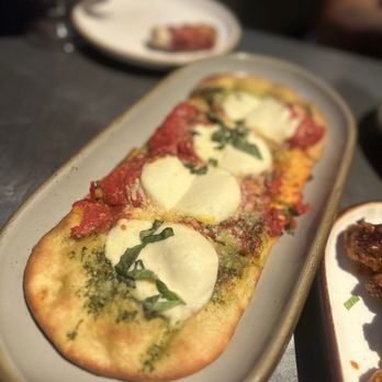 Colton's Social House - Margarita flatbread - New American Near Me - Clovis, California