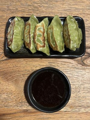 MOMO Ramen by null